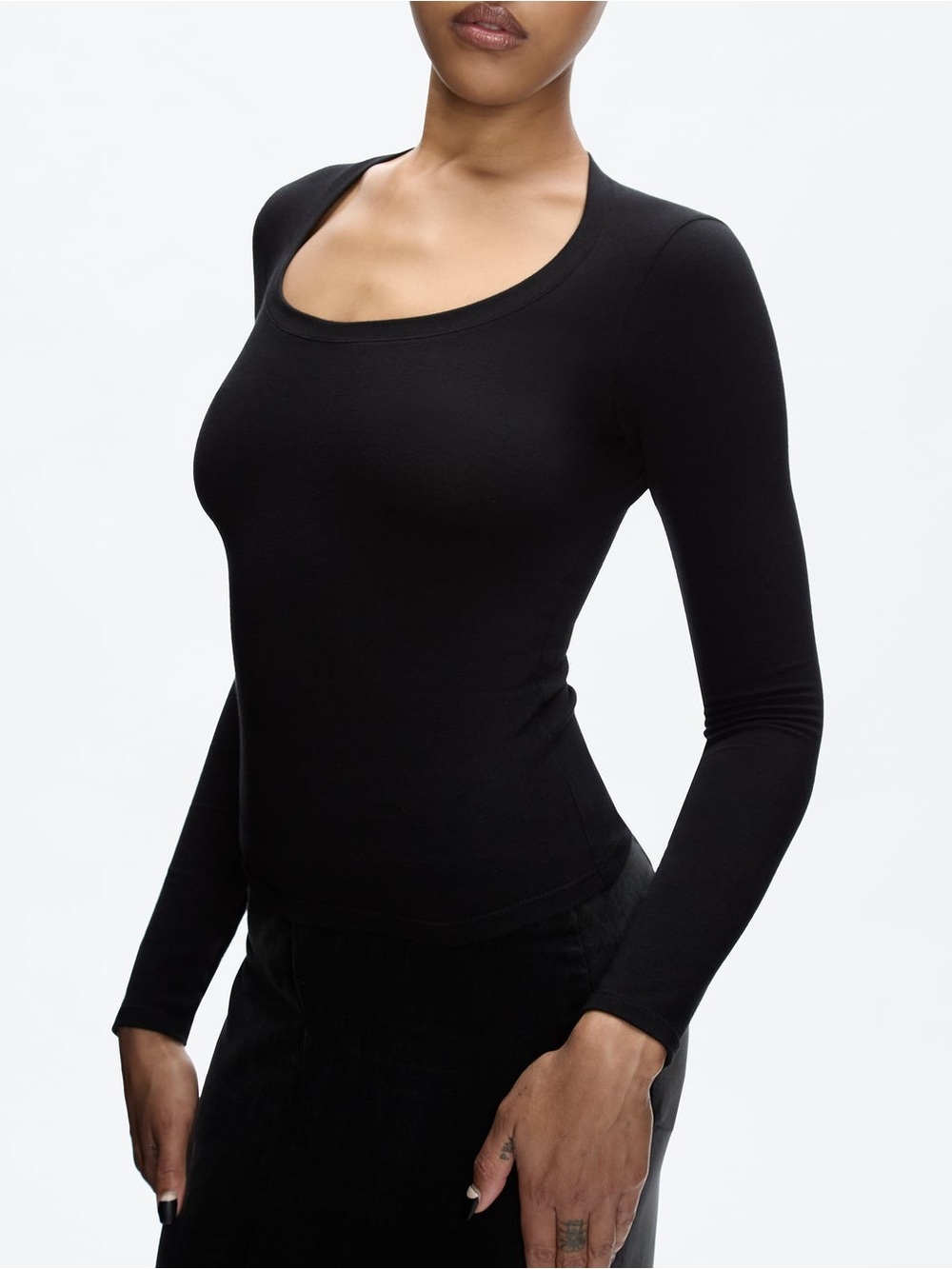 NWT TANK AIR Circle Top in Black